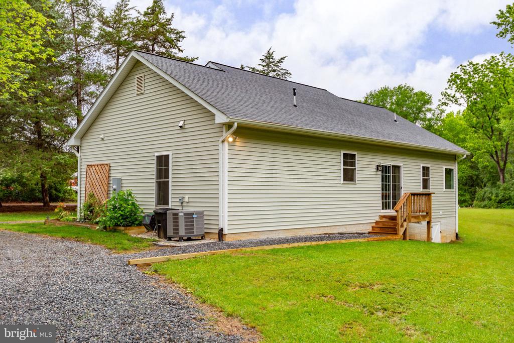 10701 THOMPSON LN, SPOTSYLVANIA, Virginia 22551, 3 Bedrooms Bedrooms, ,2 BathroomsBathrooms,Residential,10701 THOMPSON LN,VASP2033412 MLS # VASP2033412