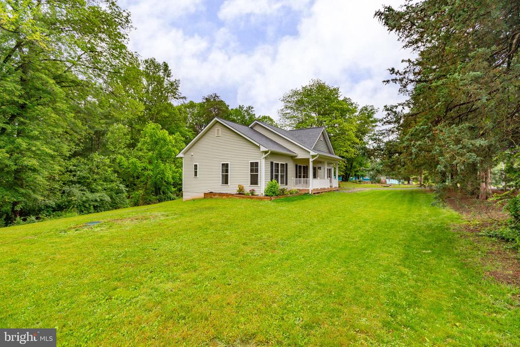 10701 THOMPSON LN, SPOTSYLVANIA, Virginia 22551, 3 Bedrooms Bedrooms, ,2 BathroomsBathrooms,Residential,10701 THOMPSON LN,VASP2033412 MLS # VASP2033412
