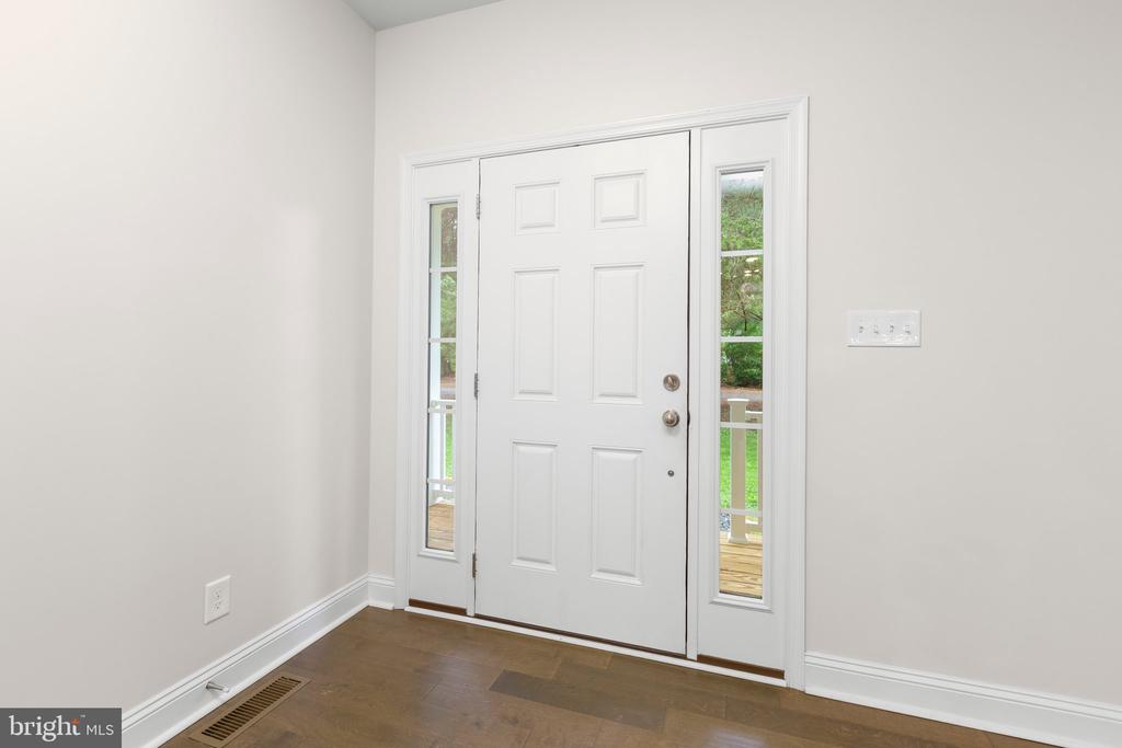 10701 THOMPSON LN, SPOTSYLVANIA, Virginia 22551, 3 Bedrooms Bedrooms, ,2 BathroomsBathrooms,Residential,10701 THOMPSON LN,VASP2033412 MLS # VASP2033412