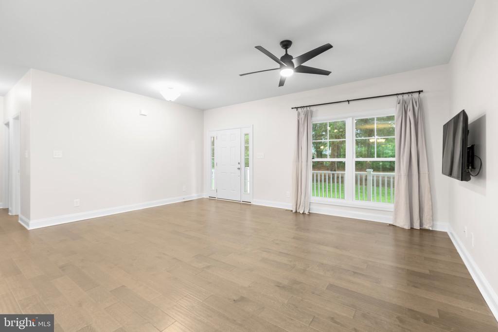 10701 THOMPSON LN, SPOTSYLVANIA, Virginia 22551, 3 Bedrooms Bedrooms, ,2 BathroomsBathrooms,Residential,10701 THOMPSON LN,VASP2033412 MLS # VASP2033412