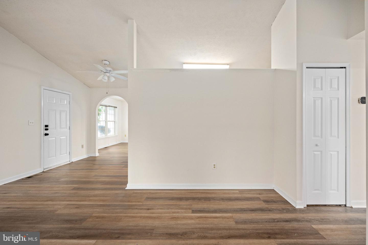 11810 FALCON RIDGE DR, FREDERICKSBURG, Virginia 22407, 3 Bedrooms Bedrooms, 6 Rooms Rooms,2 BathroomsBathrooms,Residential,For sale,11810 FALCON RIDGE DR,VASP2033244 MLS # VASP2033244
