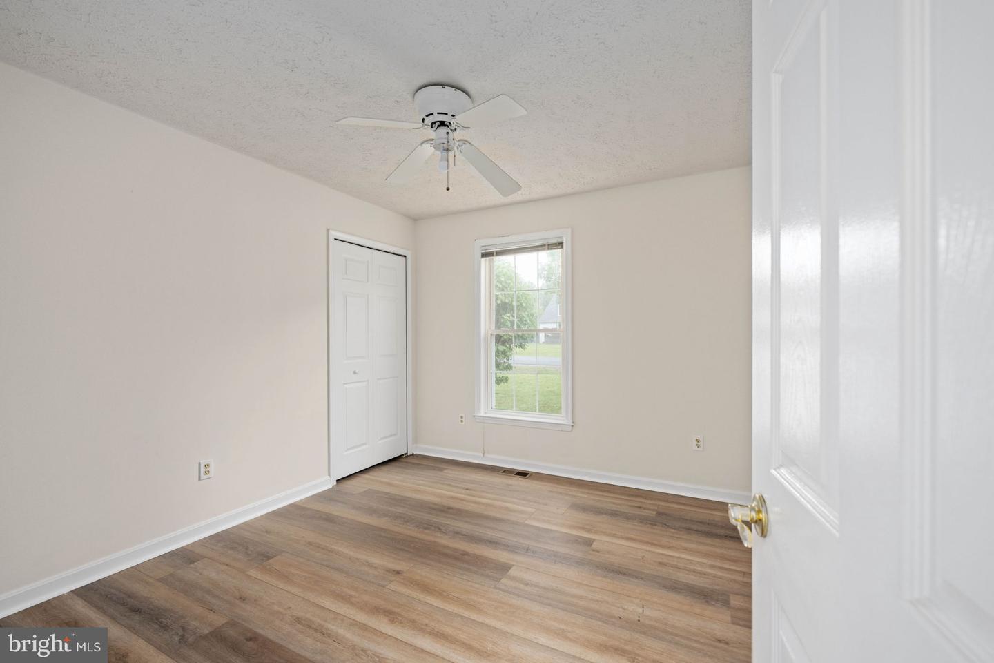 11810 FALCON RIDGE DR, FREDERICKSBURG, Virginia 22407, 3 Bedrooms Bedrooms, 6 Rooms Rooms,2 BathroomsBathrooms,Residential,For sale,11810 FALCON RIDGE DR,VASP2033244 MLS # VASP2033244