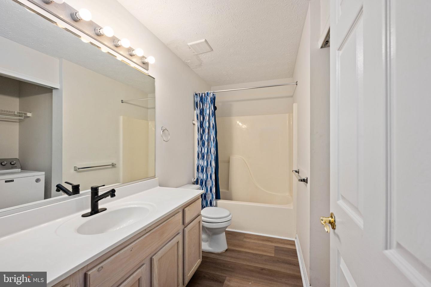 11810 FALCON RIDGE DR, FREDERICKSBURG, Virginia 22407, 3 Bedrooms Bedrooms, 6 Rooms Rooms,2 BathroomsBathrooms,Residential,For sale,11810 FALCON RIDGE DR,VASP2033244 MLS # VASP2033244