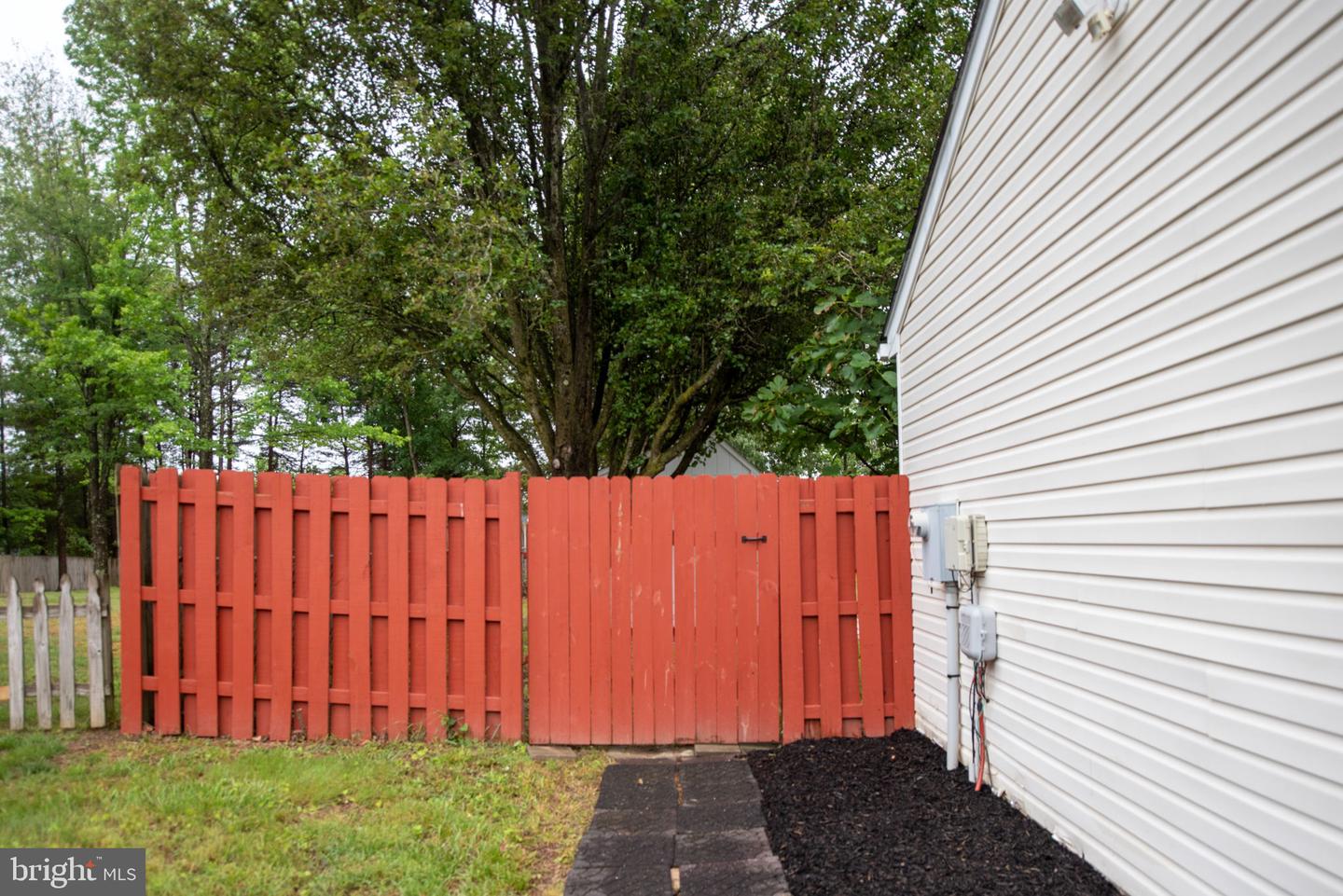 11810 FALCON RIDGE DR, FREDERICKSBURG, Virginia 22407, 3 Bedrooms Bedrooms, 6 Rooms Rooms,2 BathroomsBathrooms,Residential,For sale,11810 FALCON RIDGE DR,VASP2033244 MLS # VASP2033244