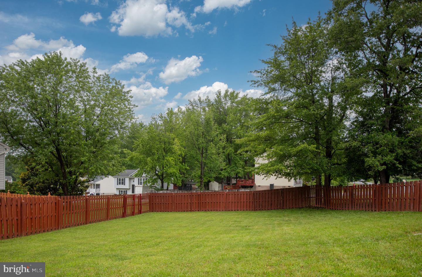 11810 FALCON RIDGE DR, FREDERICKSBURG, Virginia 22407, 3 Bedrooms Bedrooms, 6 Rooms Rooms,2 BathroomsBathrooms,Residential,For sale,11810 FALCON RIDGE DR,VASP2033244 MLS # VASP2033244