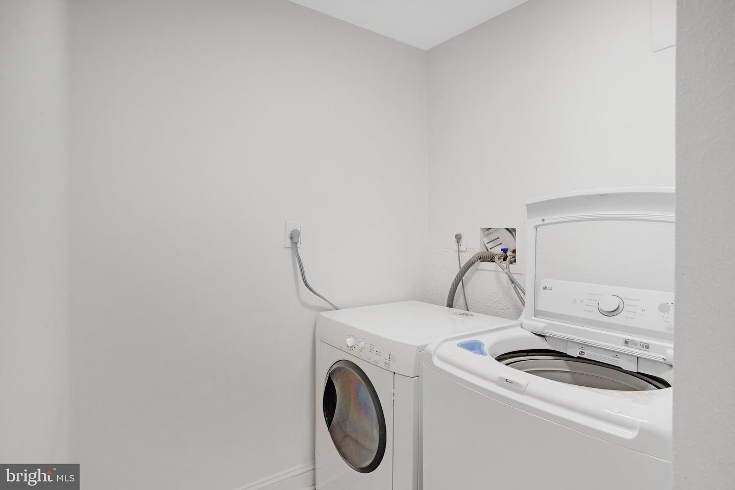 54 AUSTIN RUN BLVD, STAFFORD, Virginia 22554, 3 Bedrooms Bedrooms, ,3 BathroomsBathrooms,Residential,For sale,54 AUSTIN RUN BLVD,VAST2039006 MLS # VAST2039006