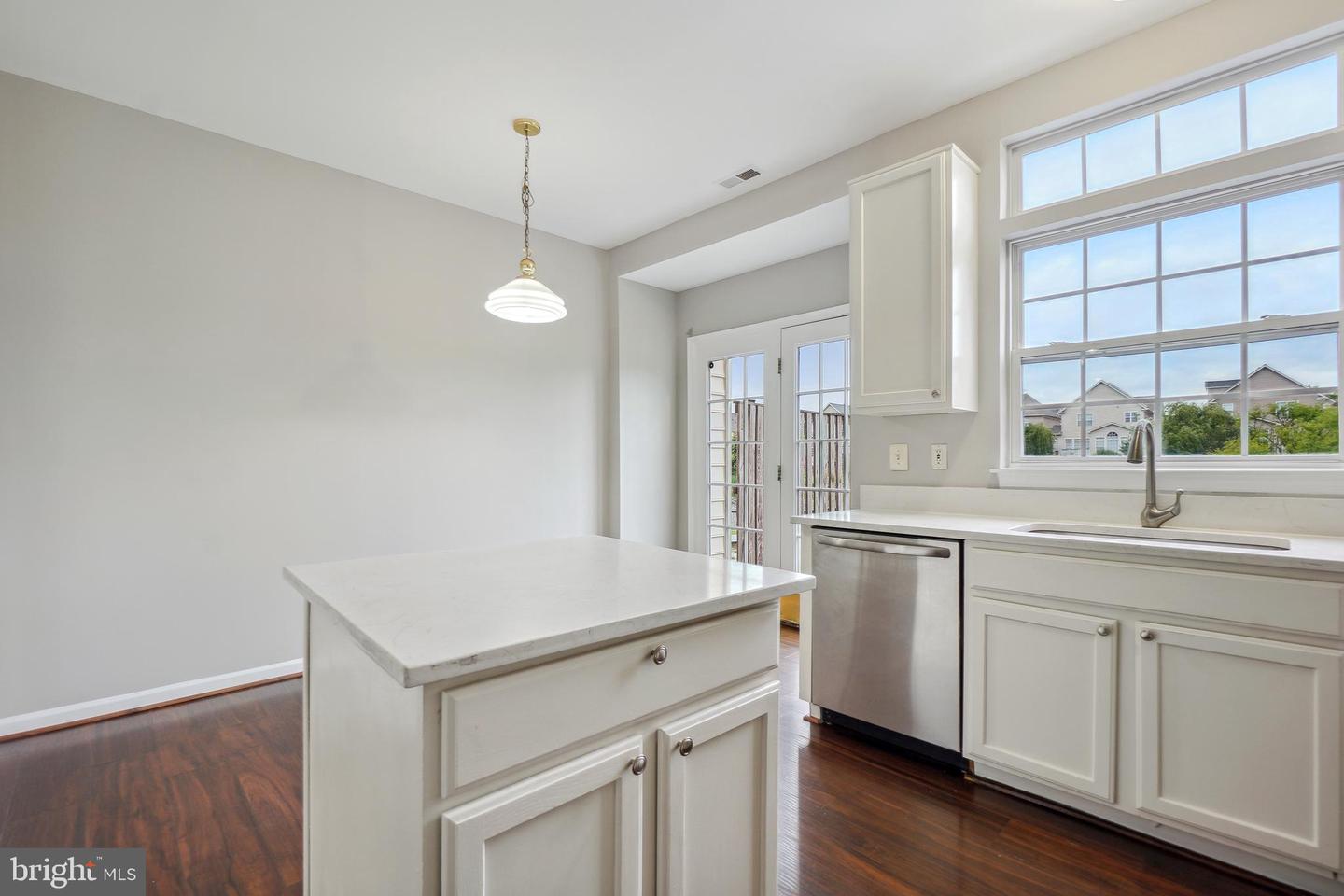 20915 KILLAWOG TER, ASHBURN, Virginia 20147, 3 Bedrooms Bedrooms, ,3 BathroomsBathrooms,Residential,For sale,20915 KILLAWOG TER,VALO2097292 MLS # VALO2097292