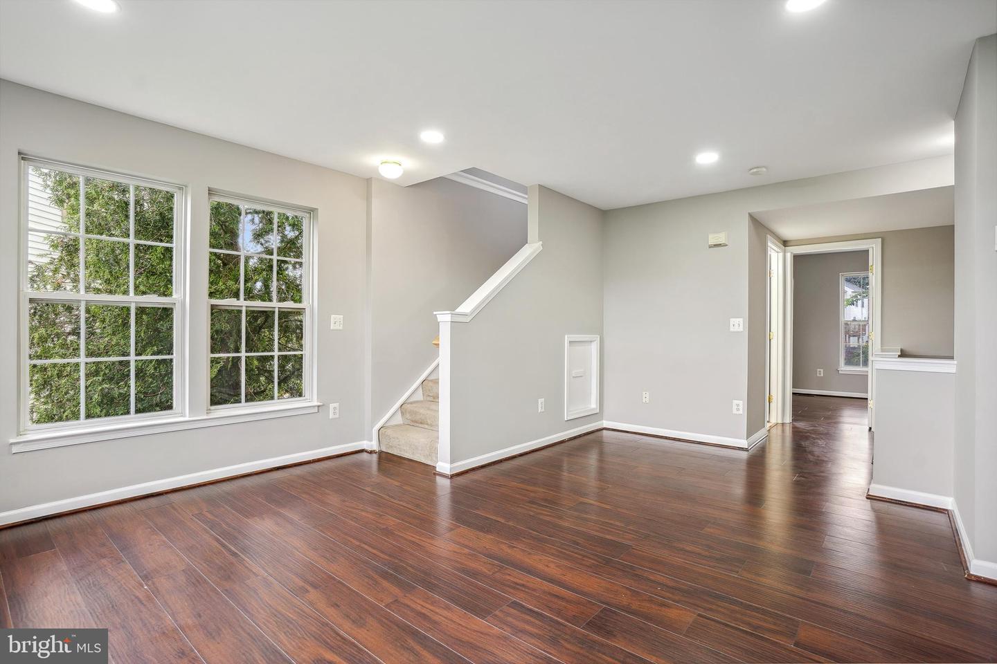 20915 KILLAWOG TER, ASHBURN, Virginia 20147, 3 Bedrooms Bedrooms, ,3 BathroomsBathrooms,Residential,For sale,20915 KILLAWOG TER,VALO2097292 MLS # VALO2097292
