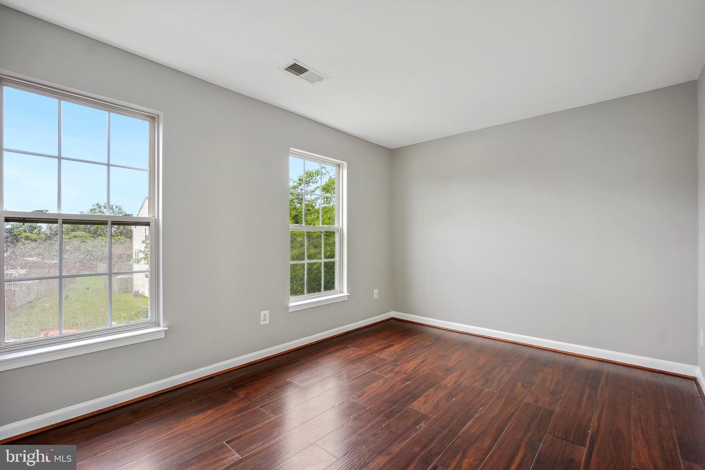 20915 KILLAWOG TER, ASHBURN, Virginia 20147, 3 Bedrooms Bedrooms, ,3 BathroomsBathrooms,Residential,For sale,20915 KILLAWOG TER,VALO2097292 MLS # VALO2097292