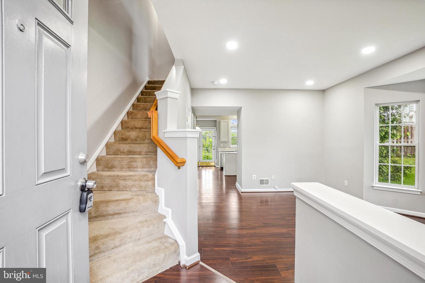 20915 KILLAWOG TER, ASHBURN, Virginia 20147, 3 Bedrooms Bedrooms, ,3 BathroomsBathrooms,Residential,For sale,20915 KILLAWOG TER,VALO2097292 MLS # VALO2097292