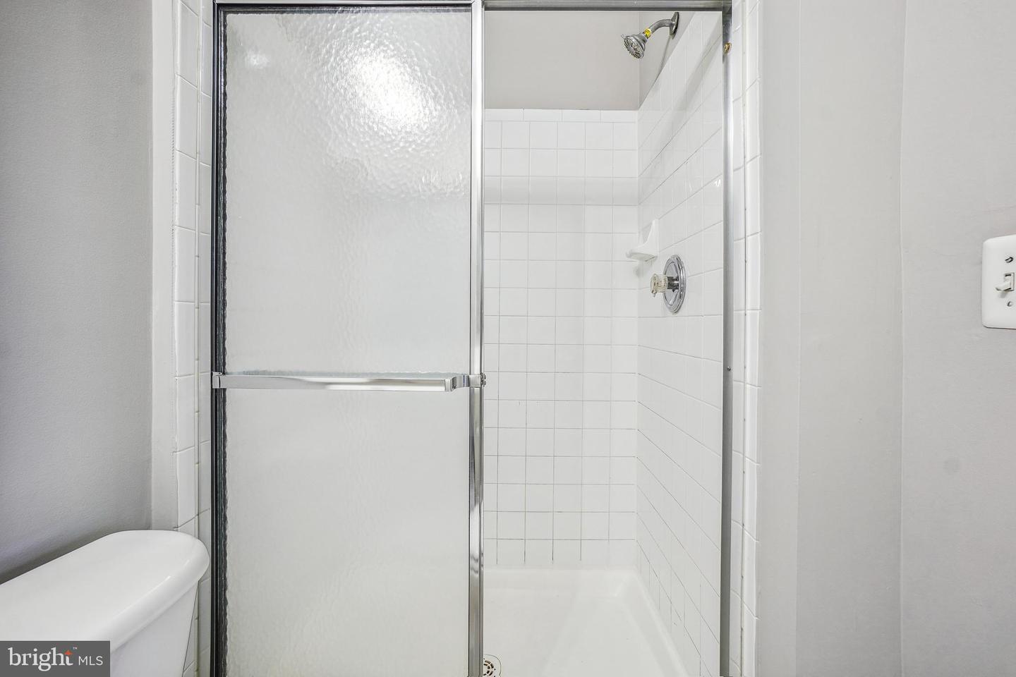 20915 KILLAWOG TER, ASHBURN, Virginia 20147, 3 Bedrooms Bedrooms, ,3 BathroomsBathrooms,Residential,For sale,20915 KILLAWOG TER,VALO2097292 MLS # VALO2097292