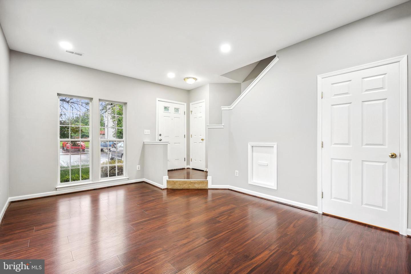 20915 KILLAWOG TER, ASHBURN, Virginia 20147, 3 Bedrooms Bedrooms, ,3 BathroomsBathrooms,Residential,For sale,20915 KILLAWOG TER,VALO2097292 MLS # VALO2097292