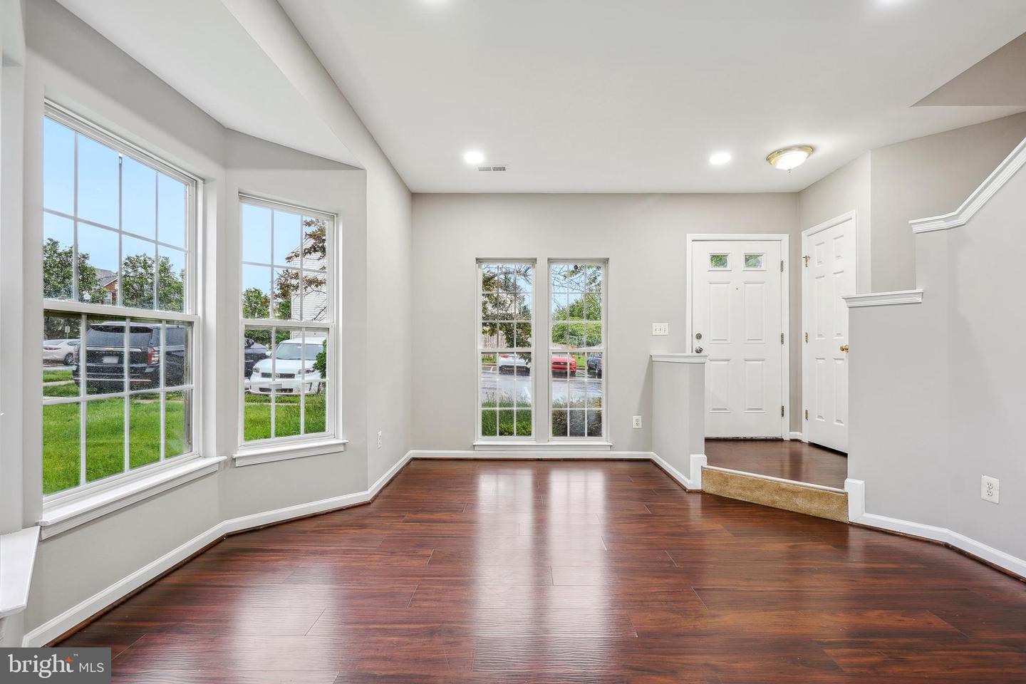 20915 KILLAWOG TER, ASHBURN, Virginia 20147, 3 Bedrooms Bedrooms, ,3 BathroomsBathrooms,Residential,For sale,20915 KILLAWOG TER,VALO2097292 MLS # VALO2097292