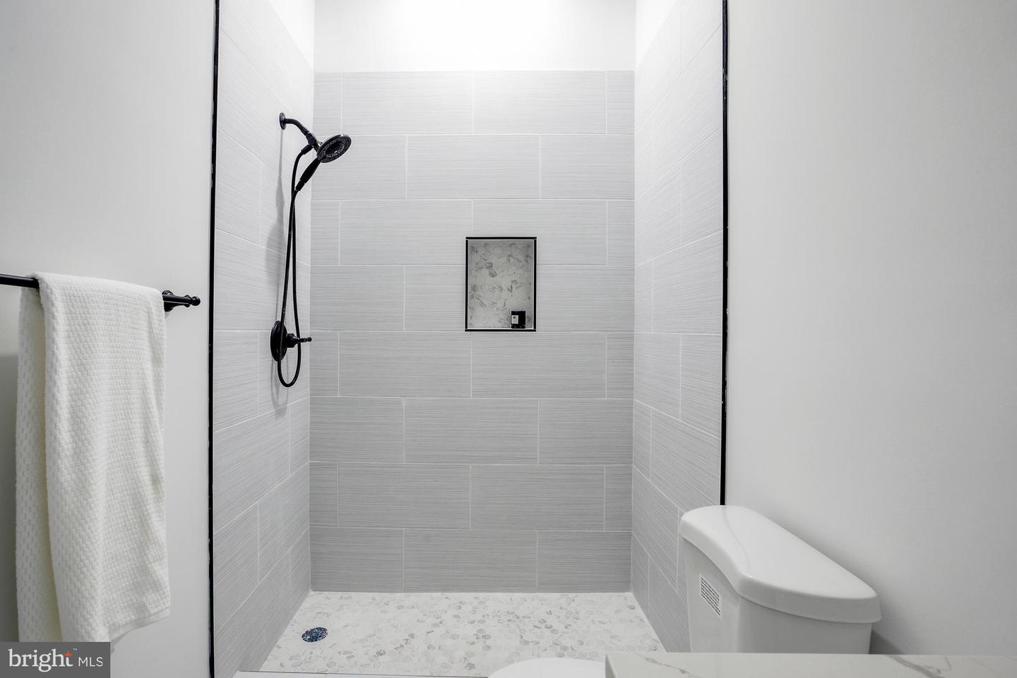 1732 MONTELLO AVE NE #7, WASHINGTON, District Of Columbia 20002, 2 Bedrooms Bedrooms, ,2 BathroomsBathrooms,Residential,For sale,1732 MONTELLO AVE NE #7,DCDC2201564 MLS # DCDC2201564