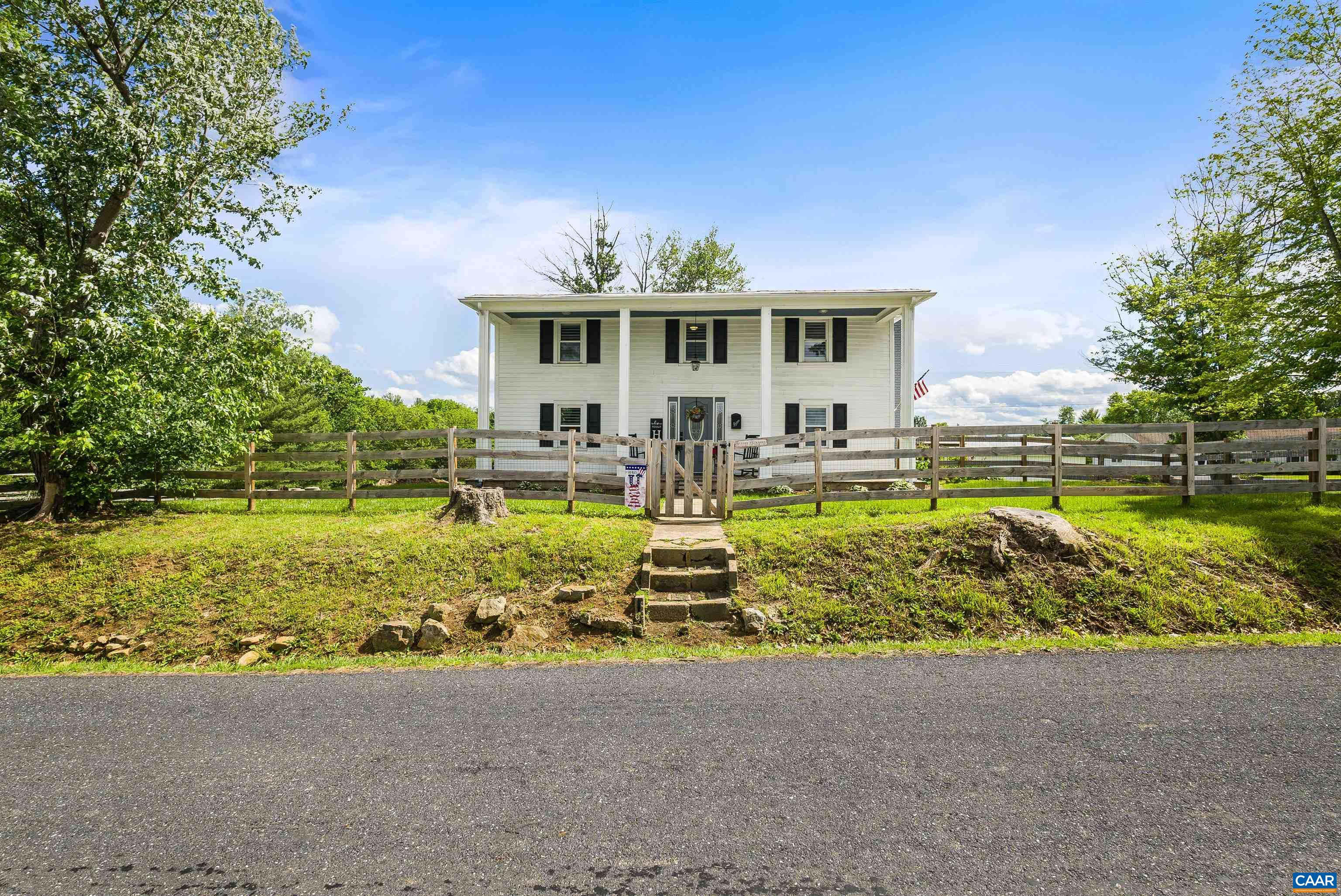 671 HILDEBRAND CHURCH RD, WAYNESBORO, Virginia 22980, 3 Bedrooms Bedrooms, ,2 BathroomsBathrooms,Residential,671 HILDEBRAND CHURCH RD,664803 MLS # 664803