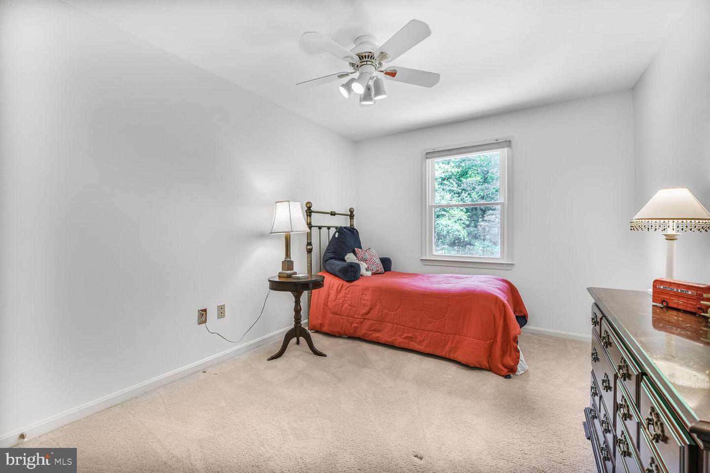 981 OLD HOLLY DR, GREAT FALLS, Virginia 22066, 5 Bedrooms Bedrooms, ,3 BathroomsBathrooms,Residential,For sale,981 OLD HOLLY DR,VAFX2242086 MLS # VAFX2242086