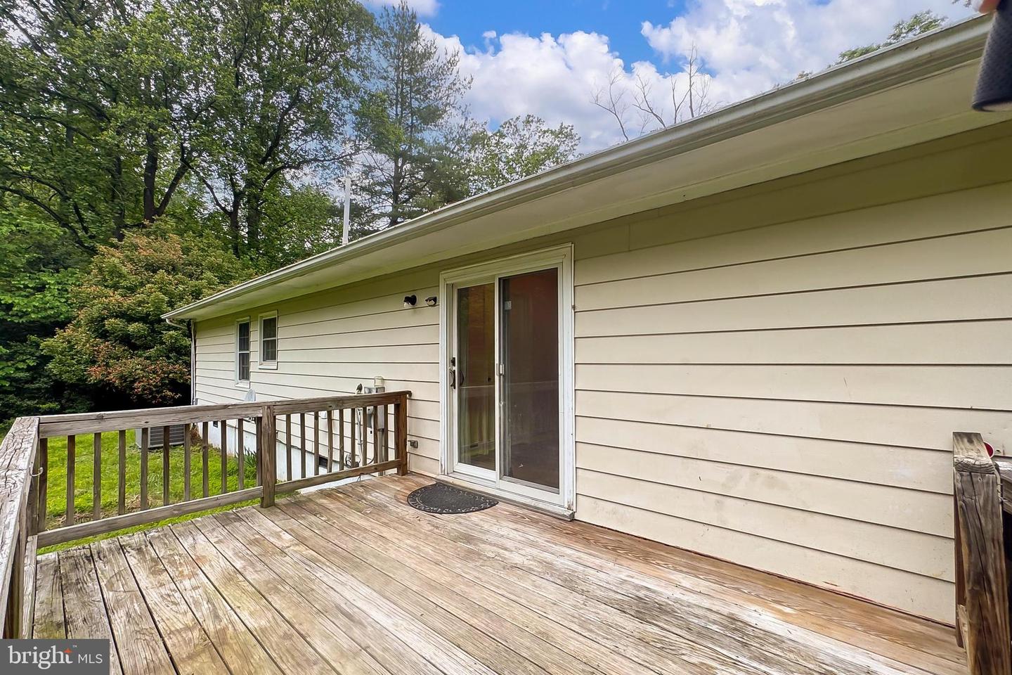 12089 MCDONALDS LN, HUME, Virginia 22639, 4 Bedrooms Bedrooms, ,1 BathroomBathrooms,Residential,For sale,12089 MCDONALDS LN,VAFQ2016718 MLS # VAFQ2016718