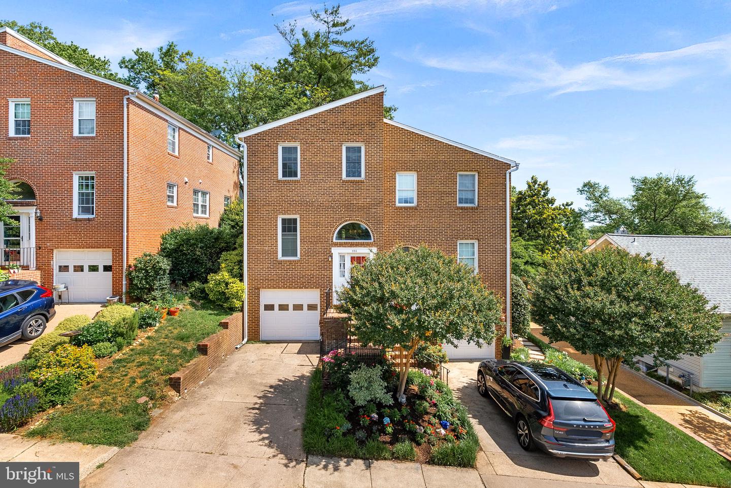 19-A W UHLER AVE, ALEXANDRIA, Virginia 22301, 3 Bedrooms Bedrooms, ,2 BathroomsBathrooms,Residential,For sale,19-A W UHLER AVE,VAAX2045544 MLS # VAAX2045544