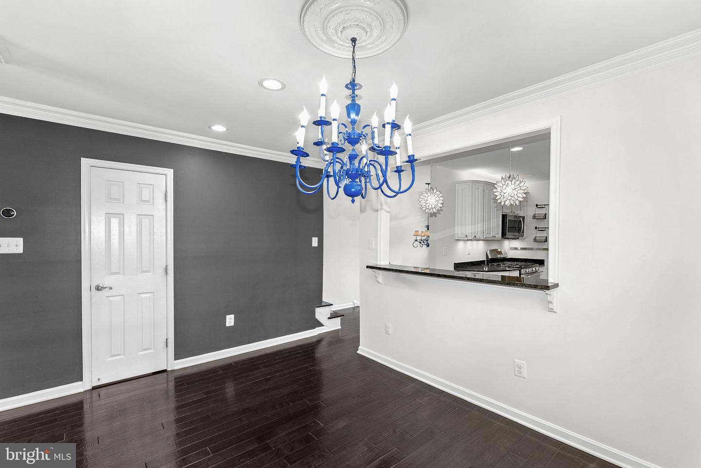 19-A W UHLER AVE, ALEXANDRIA, Virginia 22301, 3 Bedrooms Bedrooms, ,2 BathroomsBathrooms,Residential,For sale,19-A W UHLER AVE,VAAX2045544 MLS # VAAX2045544