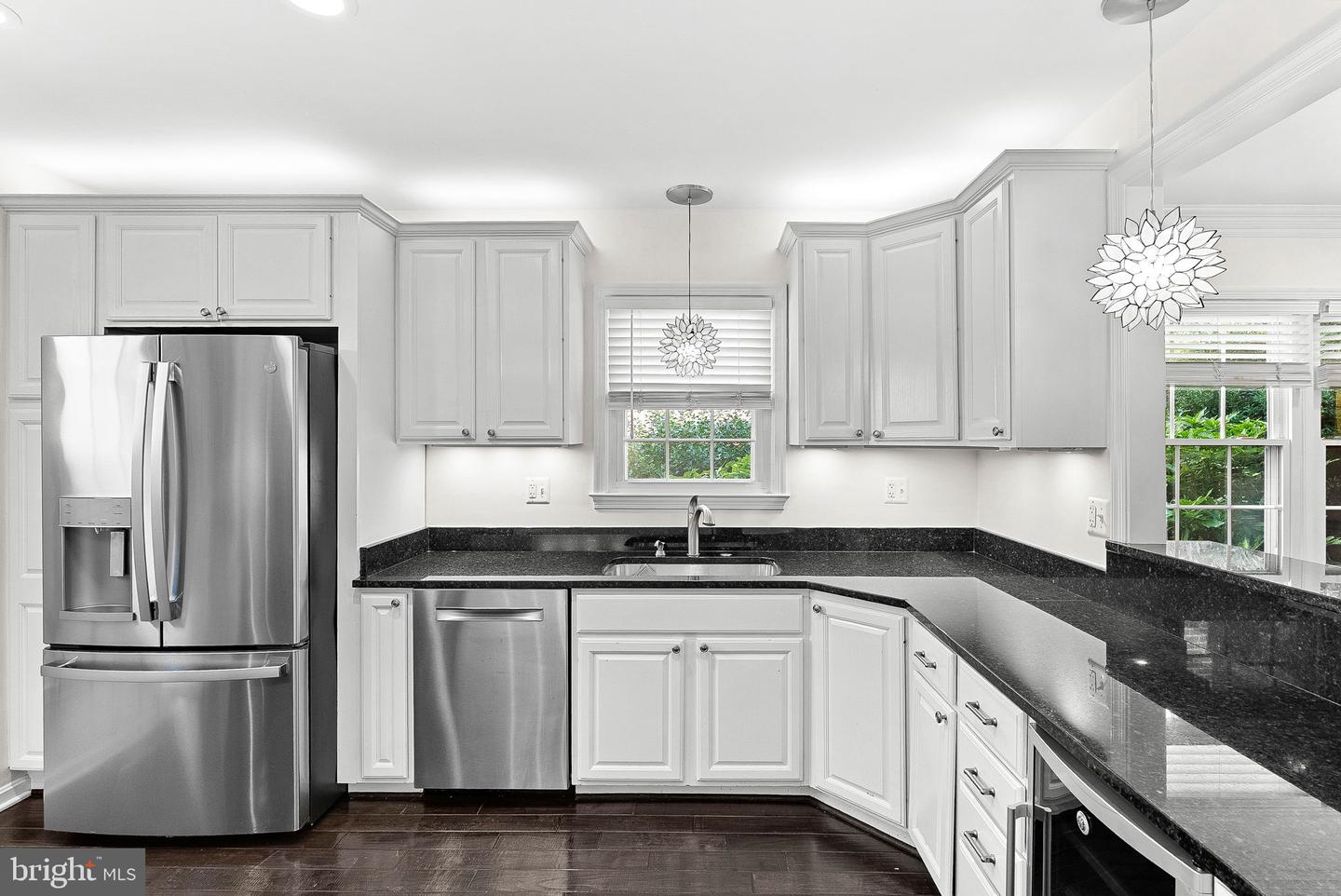 19-A W UHLER AVE, ALEXANDRIA, Virginia 22301, 3 Bedrooms Bedrooms, ,2 BathroomsBathrooms,Residential,For sale,19-A W UHLER AVE,VAAX2045544 MLS # VAAX2045544
