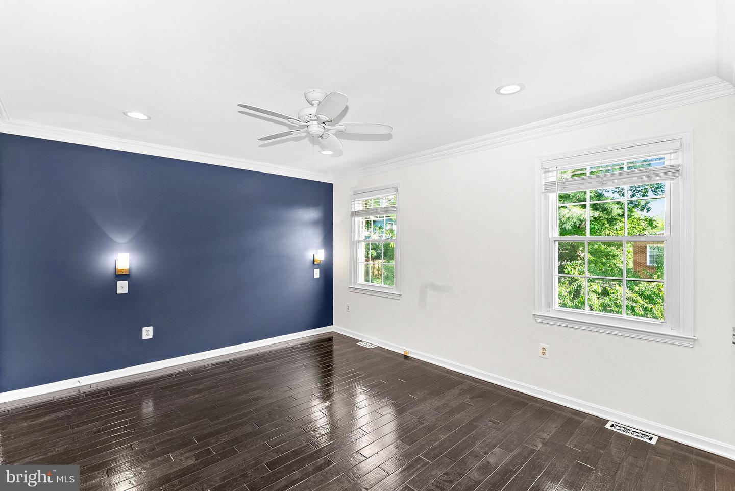 19-A W UHLER AVE, ALEXANDRIA, Virginia 22301, 3 Bedrooms Bedrooms, ,2 BathroomsBathrooms,Residential,For sale,19-A W UHLER AVE,VAAX2045544 MLS # VAAX2045544