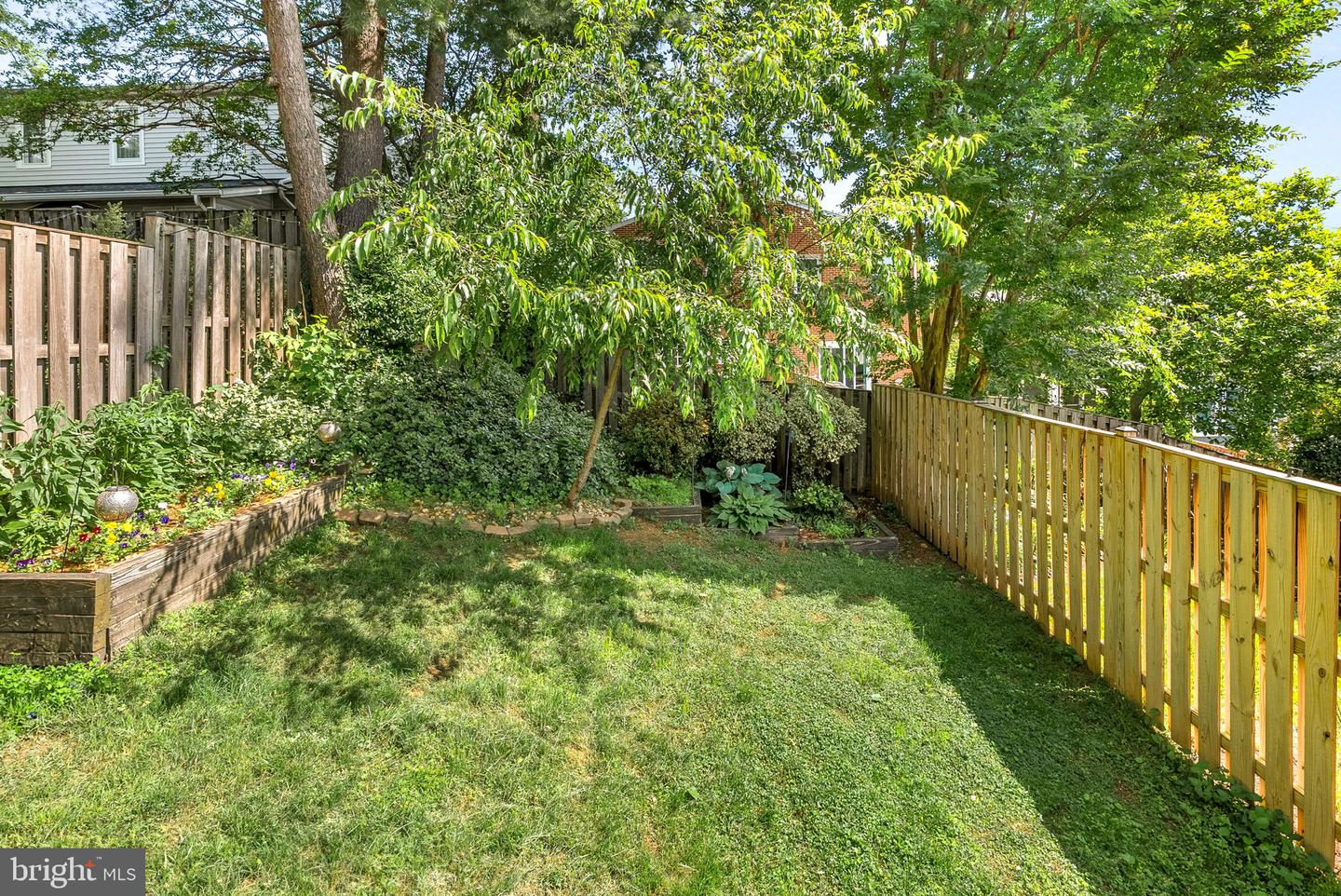 19-A W UHLER AVE, ALEXANDRIA, Virginia 22301, 3 Bedrooms Bedrooms, ,2 BathroomsBathrooms,Residential,For sale,19-A W UHLER AVE,VAAX2045544 MLS # VAAX2045544