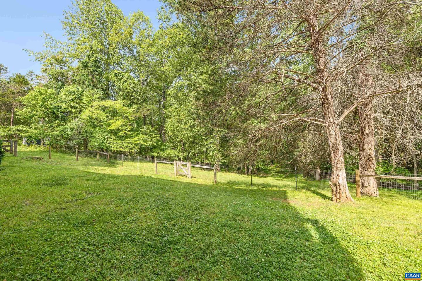 3720 GLENAIRE DR, CHARLOTTESVILLE, Virginia 22901, 5 Bedrooms Bedrooms, ,4 BathroomsBathrooms,Residential,For sale,3720 GLENAIRE DR,664771 MLS # 664771