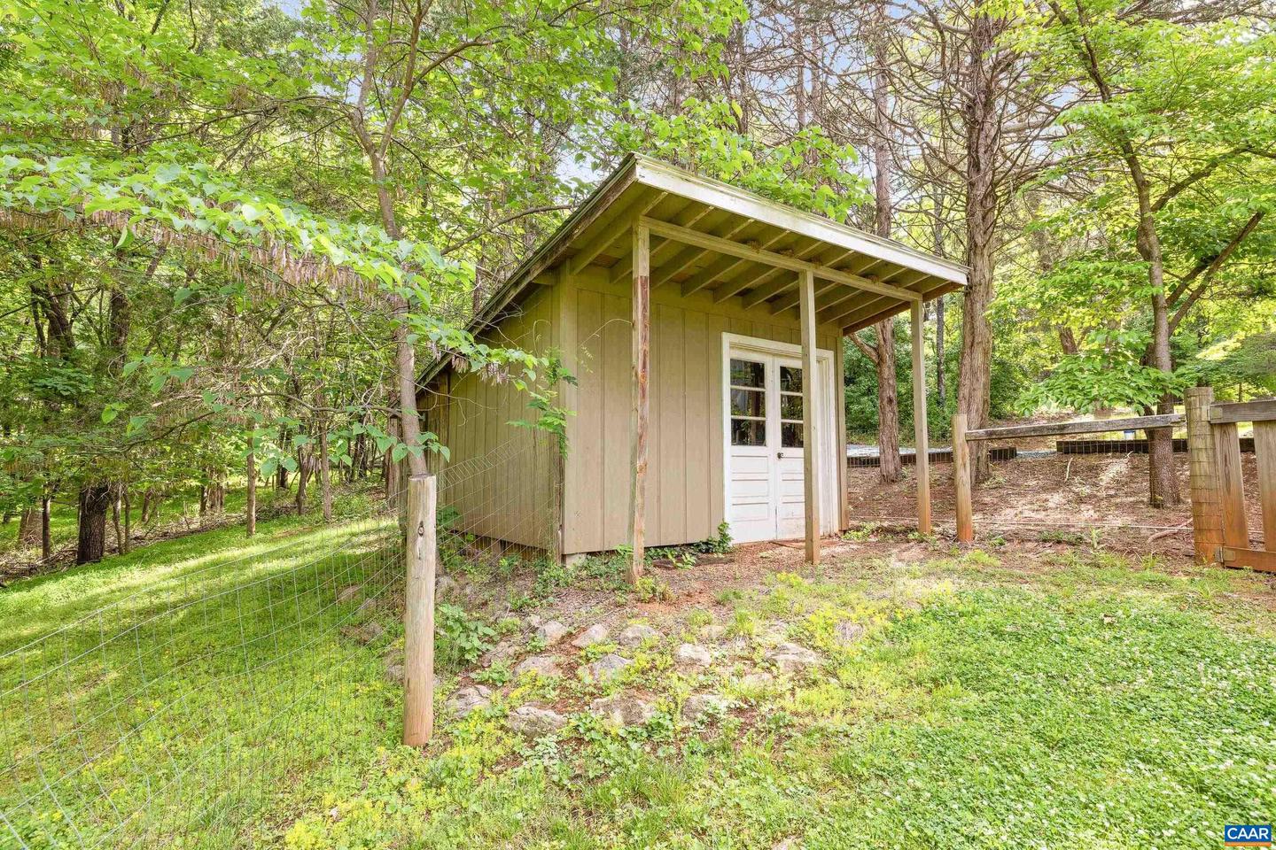 3720 GLENAIRE DR, CHARLOTTESVILLE, Virginia 22901, 5 Bedrooms Bedrooms, ,4 BathroomsBathrooms,Residential,For sale,3720 GLENAIRE DR,664771 MLS # 664771