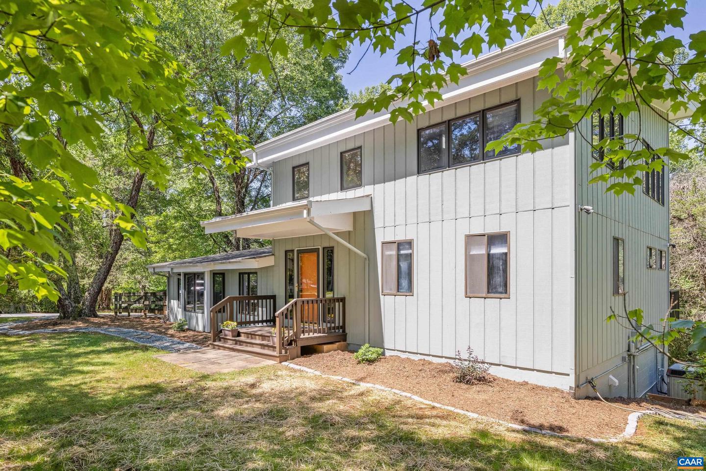 3720 GLENAIRE DR, CHARLOTTESVILLE, Virginia 22901, 5 Bedrooms Bedrooms, ,4 BathroomsBathrooms,Residential,For sale,3720 GLENAIRE DR,664771 MLS # 664771