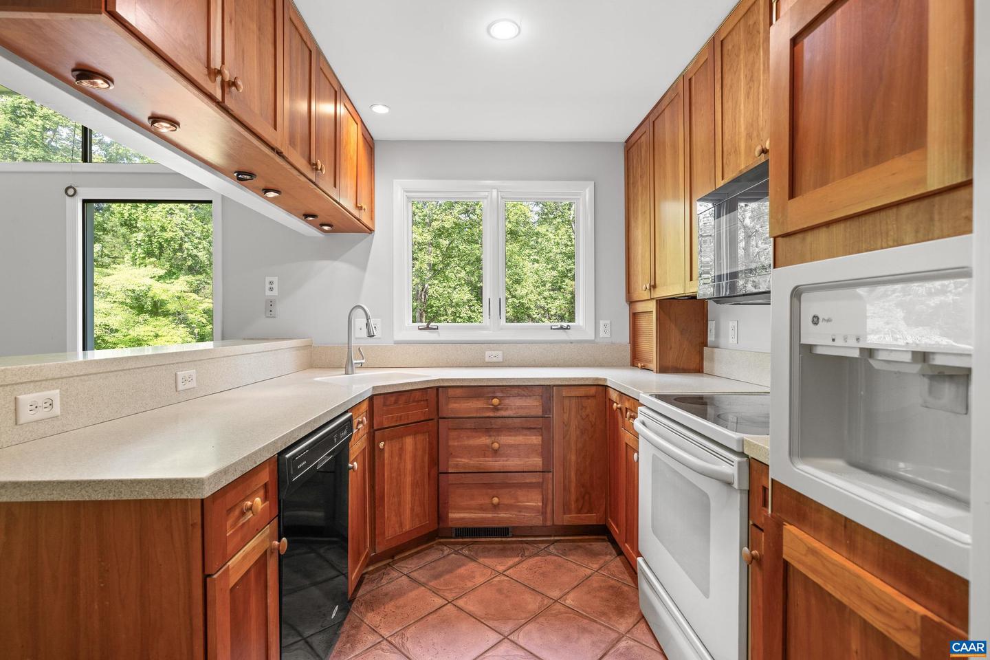 3720 GLENAIRE DR, CHARLOTTESVILLE, Virginia 22901, 5 Bedrooms Bedrooms, ,4 BathroomsBathrooms,Residential,For sale,3720 GLENAIRE DR,664771 MLS # 664771