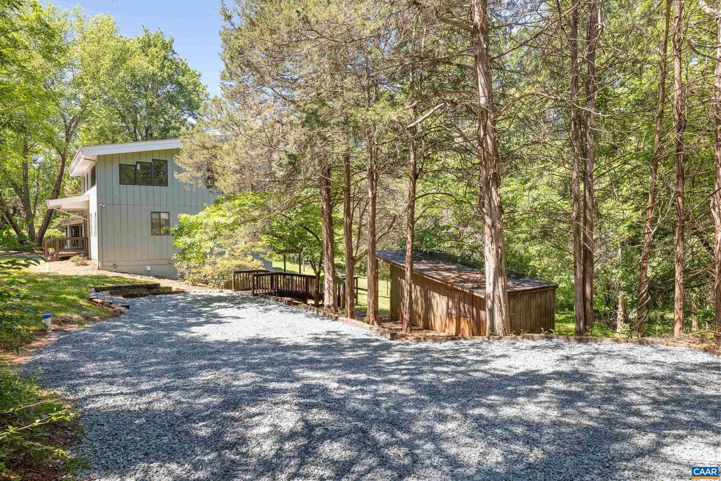 3720 GLENAIRE DR, CHARLOTTESVILLE, Virginia 22901, 5 Bedrooms Bedrooms, ,4 BathroomsBathrooms,Residential,For sale,3720 GLENAIRE DR,664771 MLS # 664771