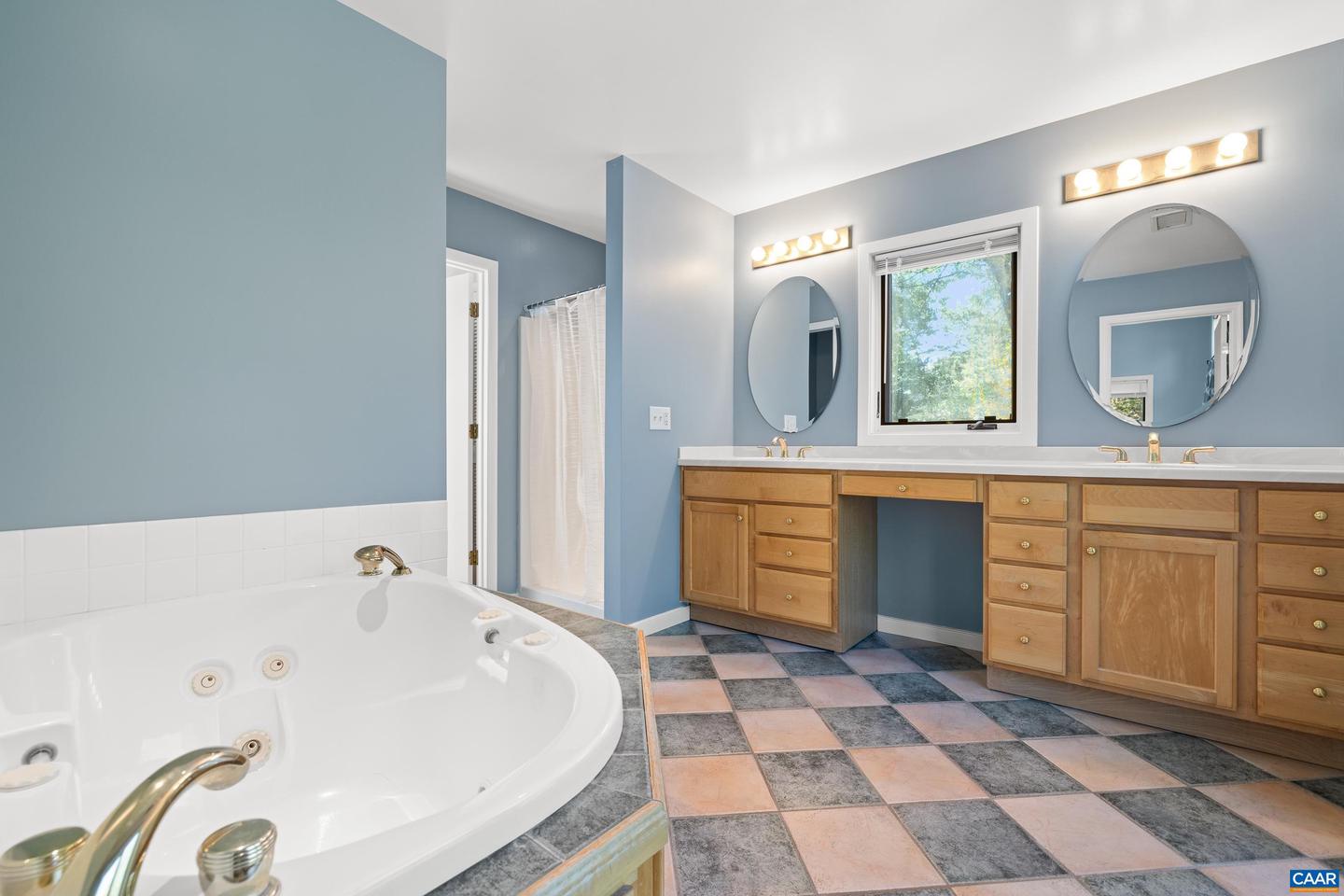 3720 GLENAIRE DR, CHARLOTTESVILLE, Virginia 22901, 5 Bedrooms Bedrooms, ,4 BathroomsBathrooms,Residential,For sale,3720 GLENAIRE DR,664771 MLS # 664771