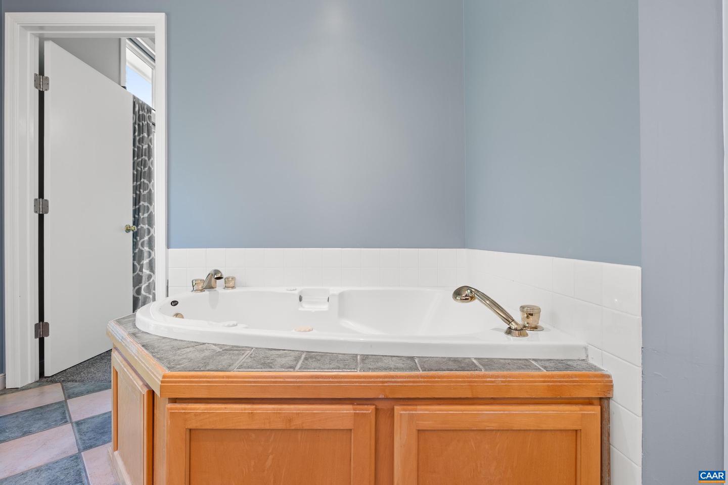 3720 GLENAIRE DR, CHARLOTTESVILLE, Virginia 22901, 5 Bedrooms Bedrooms, ,4 BathroomsBathrooms,Residential,For sale,3720 GLENAIRE DR,664771 MLS # 664771