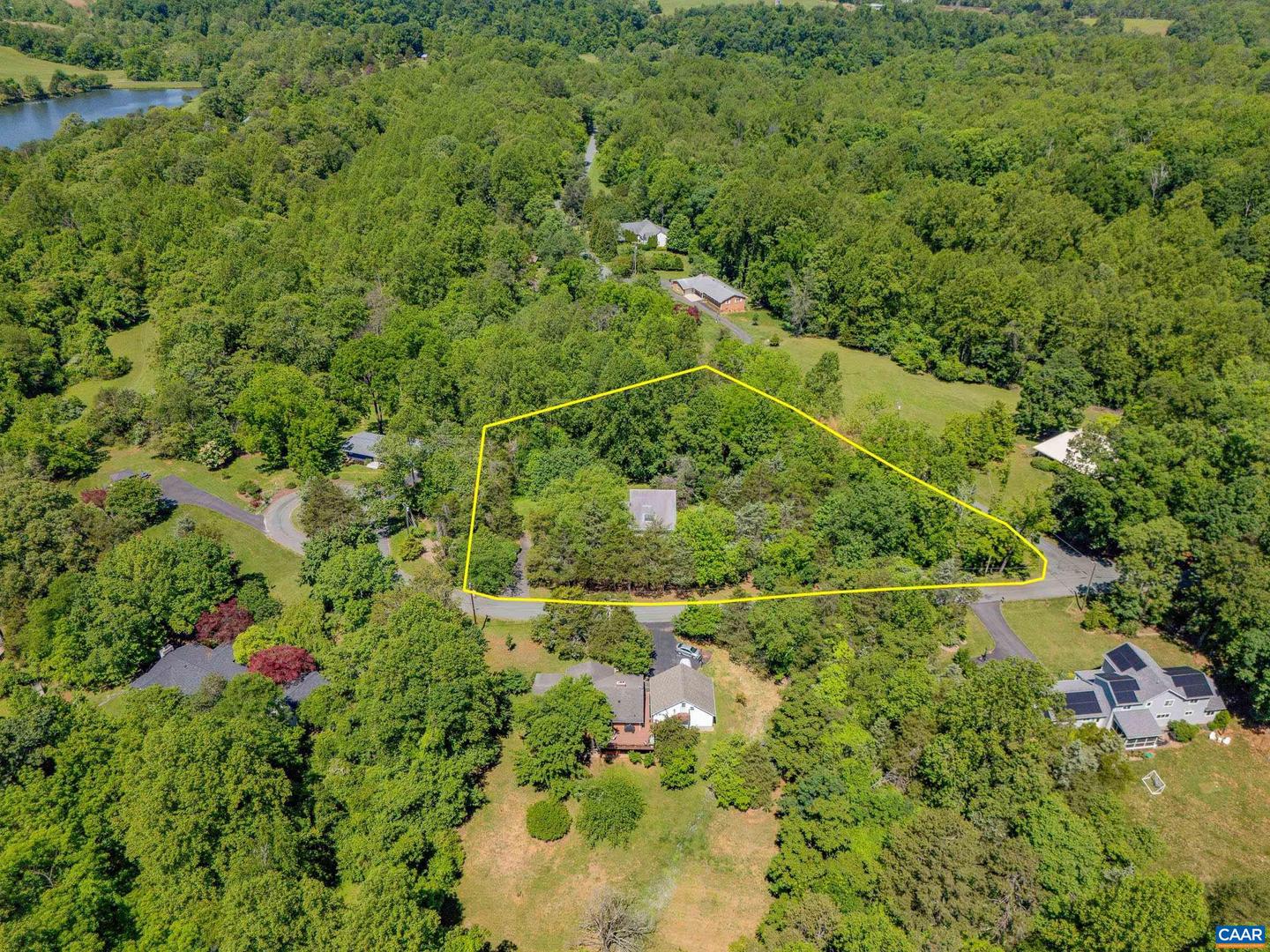 3720 GLENAIRE DR, CHARLOTTESVILLE, Virginia 22901, 5 Bedrooms Bedrooms, ,4 BathroomsBathrooms,Residential,For sale,3720 GLENAIRE DR,664771 MLS # 664771