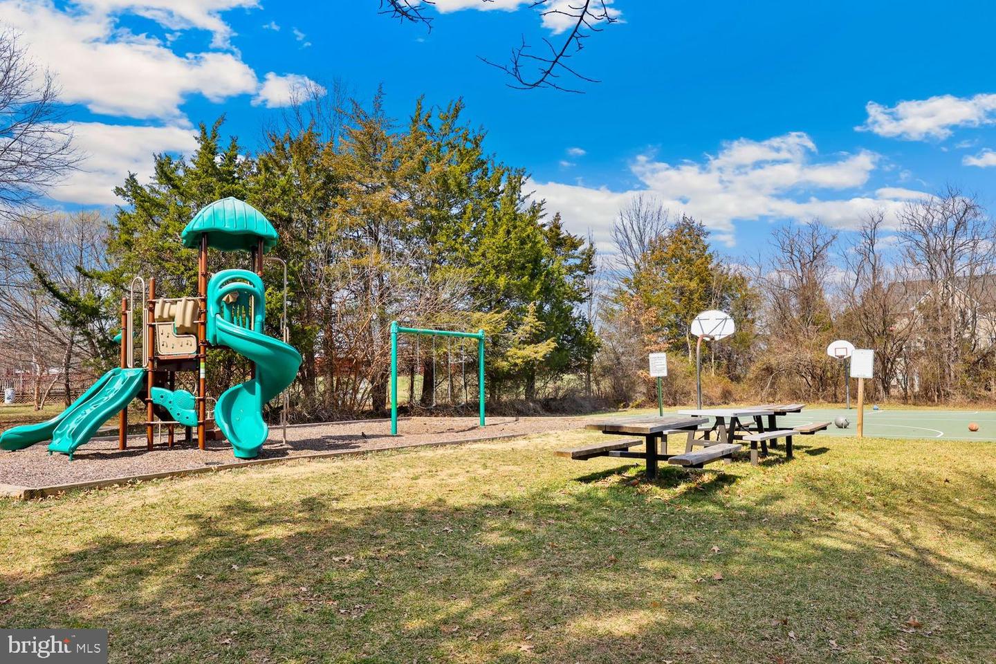 21514 TITHABLES CIR, BROADLANDS, Virginia 20148, 4 Bedrooms Bedrooms, ,3 BathroomsBathrooms,Residential,For sale,21514 TITHABLES CIR,VALO2097378 MLS # VALO2097378