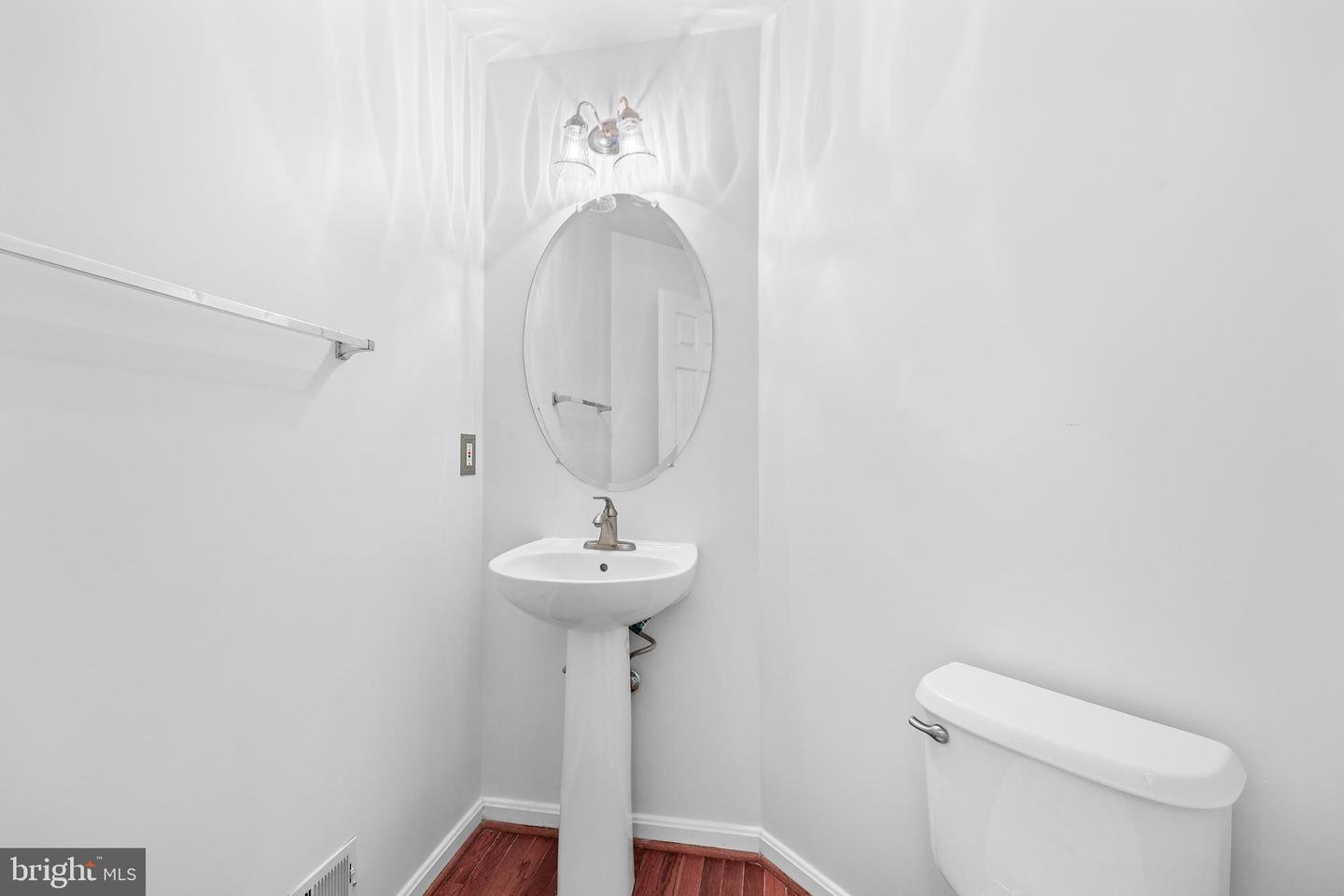 21514 TITHABLES CIR, BROADLANDS, Virginia 20148, 4 Bedrooms Bedrooms, ,3 BathroomsBathrooms,Residential,For sale,21514 TITHABLES CIR,VALO2097378 MLS # VALO2097378