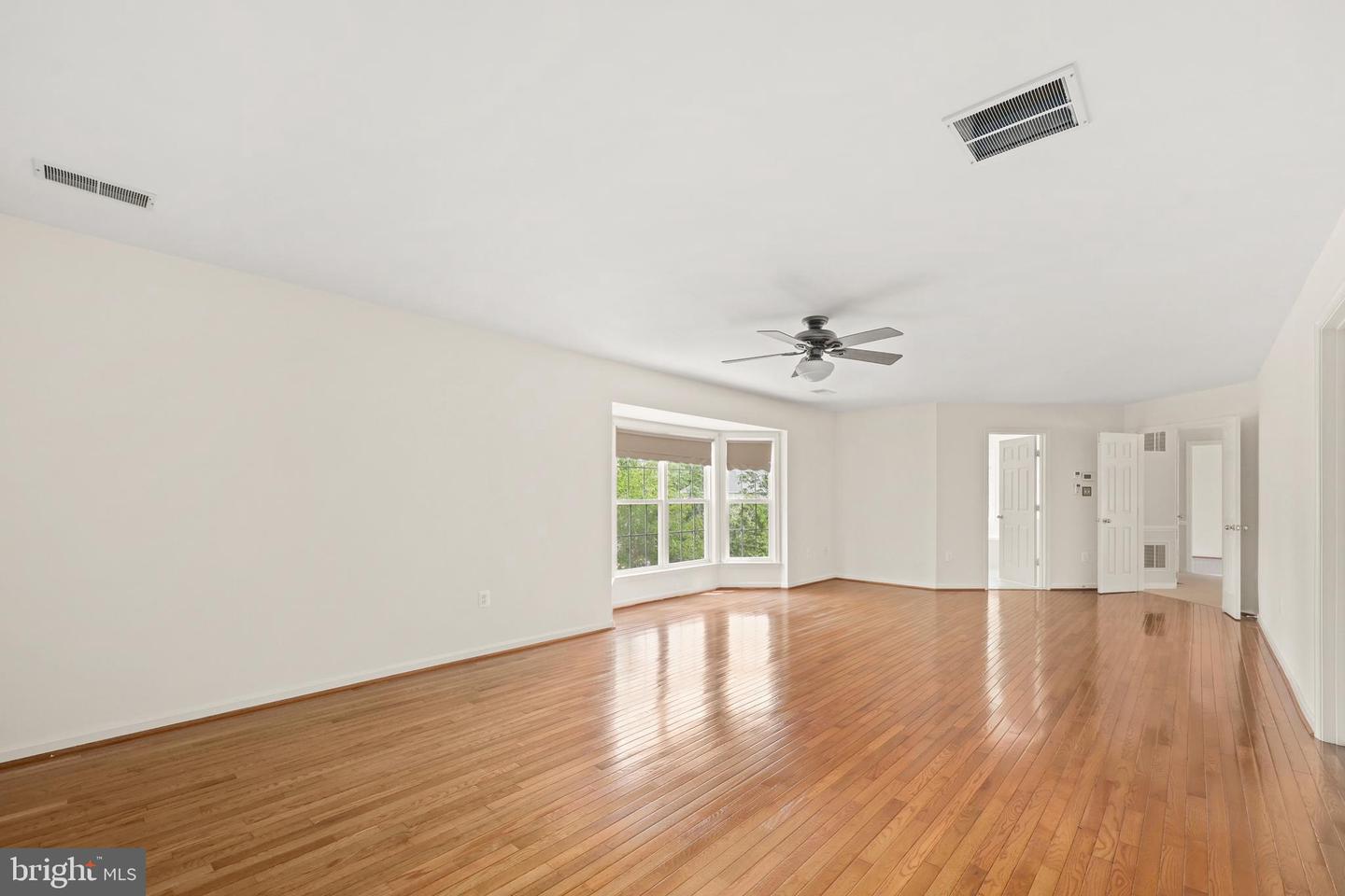 21514 TITHABLES CIR, BROADLANDS, Virginia 20148, 4 Bedrooms Bedrooms, ,3 BathroomsBathrooms,Residential,For sale,21514 TITHABLES CIR,VALO2097378 MLS # VALO2097378