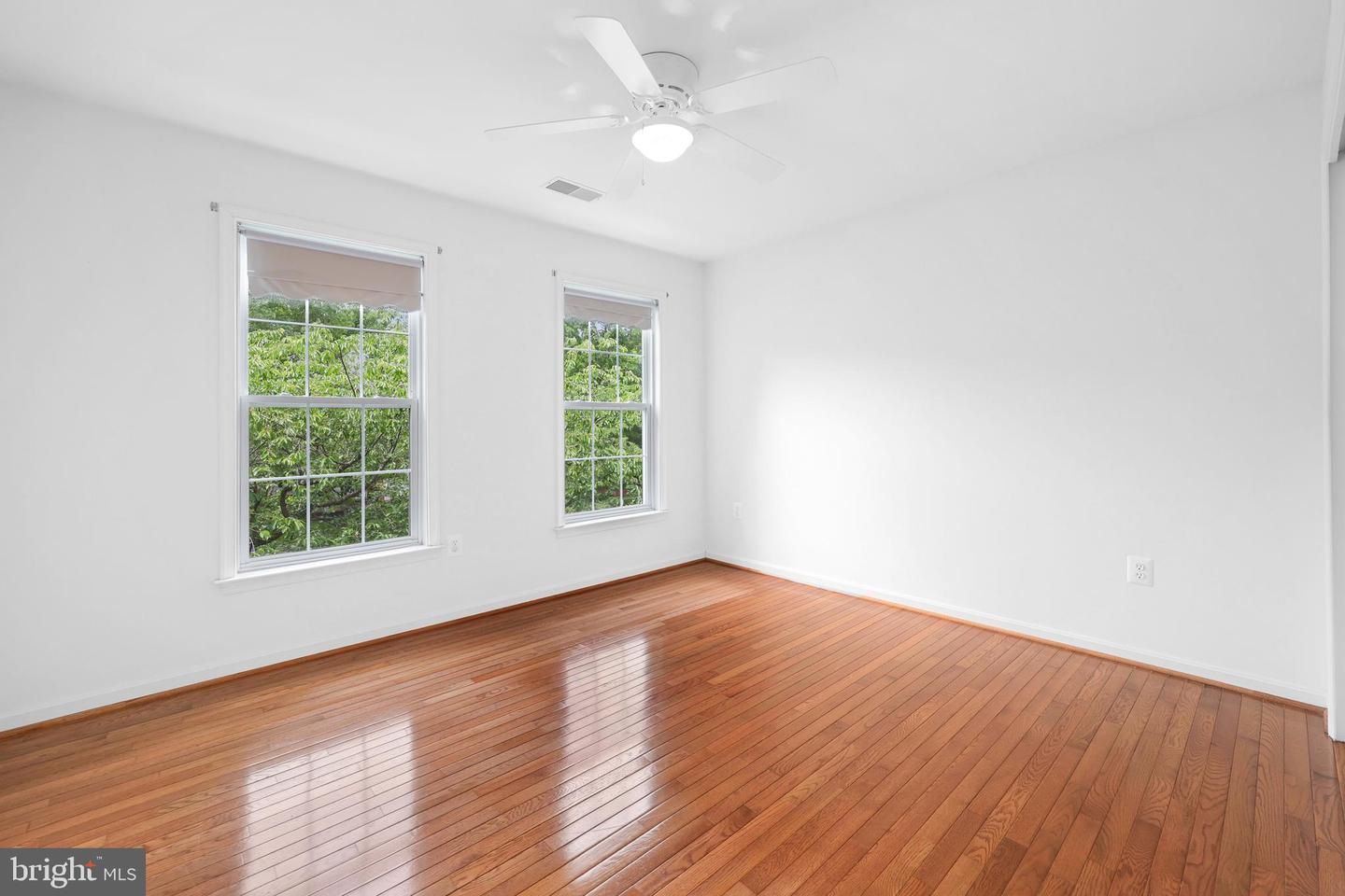 21514 TITHABLES CIR, BROADLANDS, Virginia 20148, 4 Bedrooms Bedrooms, ,3 BathroomsBathrooms,Residential,For sale,21514 TITHABLES CIR,VALO2097378 MLS # VALO2097378