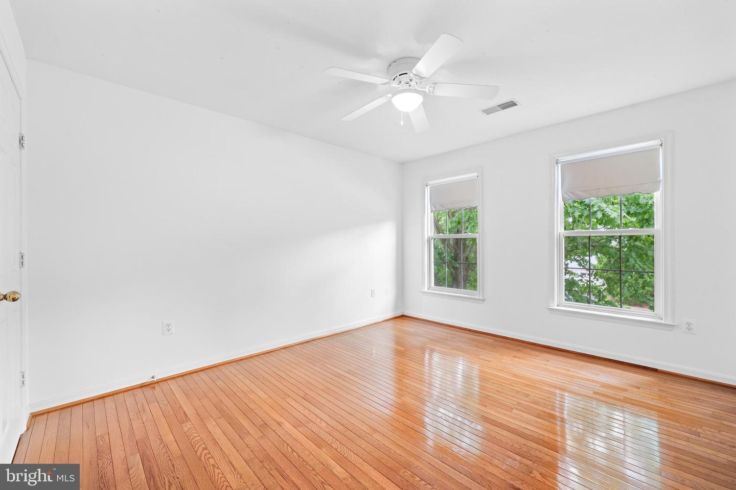 21514 TITHABLES CIR, BROADLANDS, Virginia 20148, 4 Bedrooms Bedrooms, ,3 BathroomsBathrooms,Residential,For sale,21514 TITHABLES CIR,VALO2097378 MLS # VALO2097378