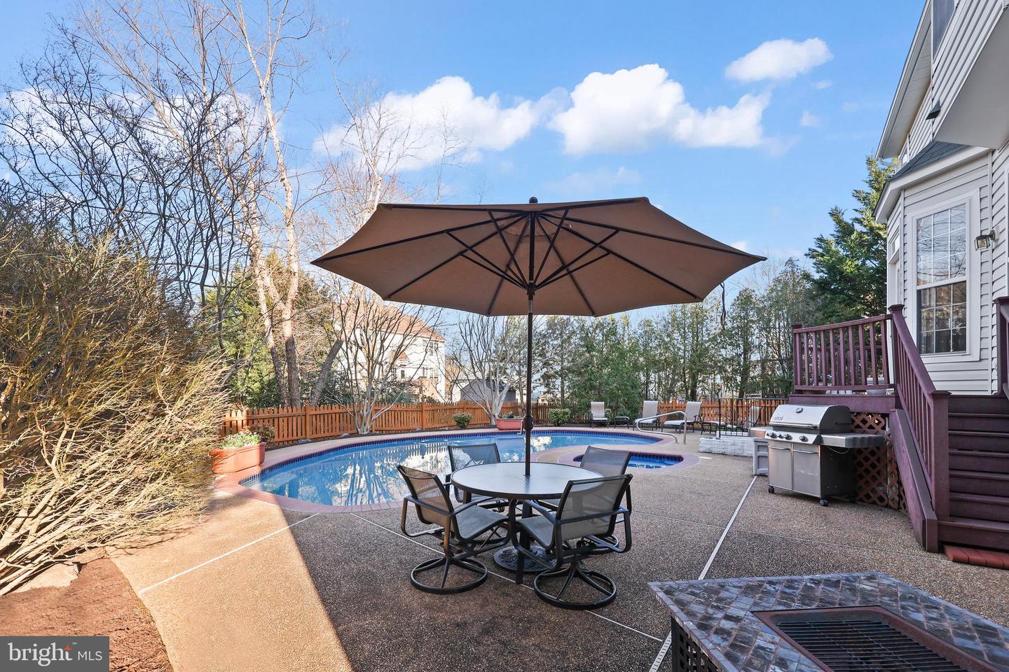21514 TITHABLES CIR, BROADLANDS, Virginia 20148, 4 Bedrooms Bedrooms, ,3 BathroomsBathrooms,Residential,For sale,21514 TITHABLES CIR,VALO2097378 MLS # VALO2097378