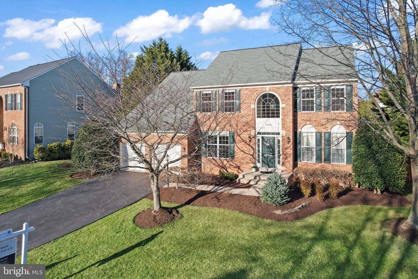 21514 TITHABLES CIR, BROADLANDS, Virginia 20148, 4 Bedrooms Bedrooms, ,3 BathroomsBathrooms,Residential,For sale,21514 TITHABLES CIR,VALO2097378 MLS # VALO2097378