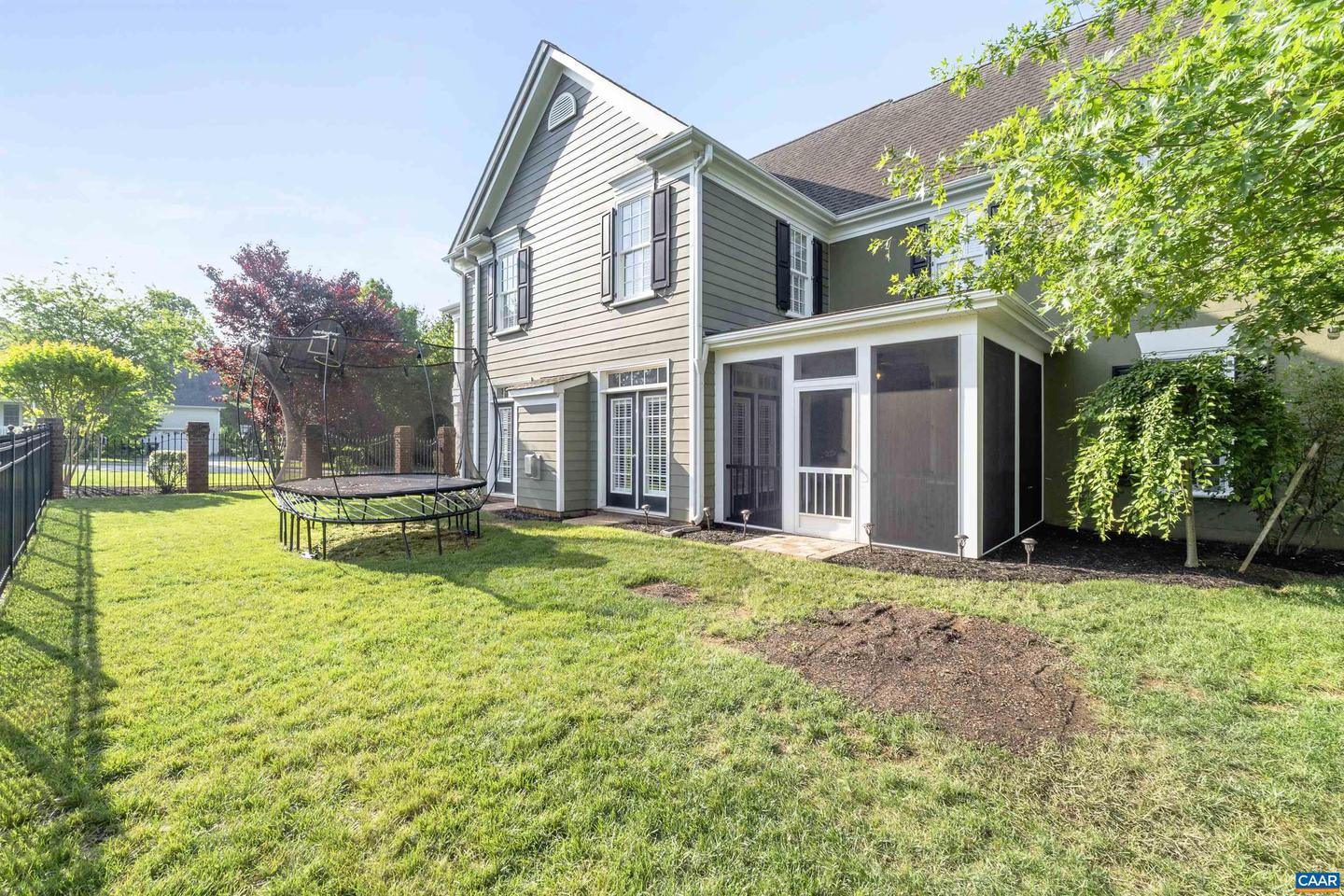 6082 ROTHWELL LN, CROZET, Virginia 22932, 4 Bedrooms Bedrooms, ,2 BathroomsBathrooms,Residential,For sale,6082 ROTHWELL LN,664785 MLS # 664785
