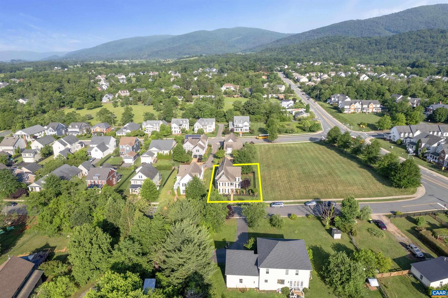 6082 ROTHWELL LN, CROZET, Virginia 22932, 4 Bedrooms Bedrooms, ,2 BathroomsBathrooms,Residential,For sale,6082 ROTHWELL LN,664785 MLS # 664785