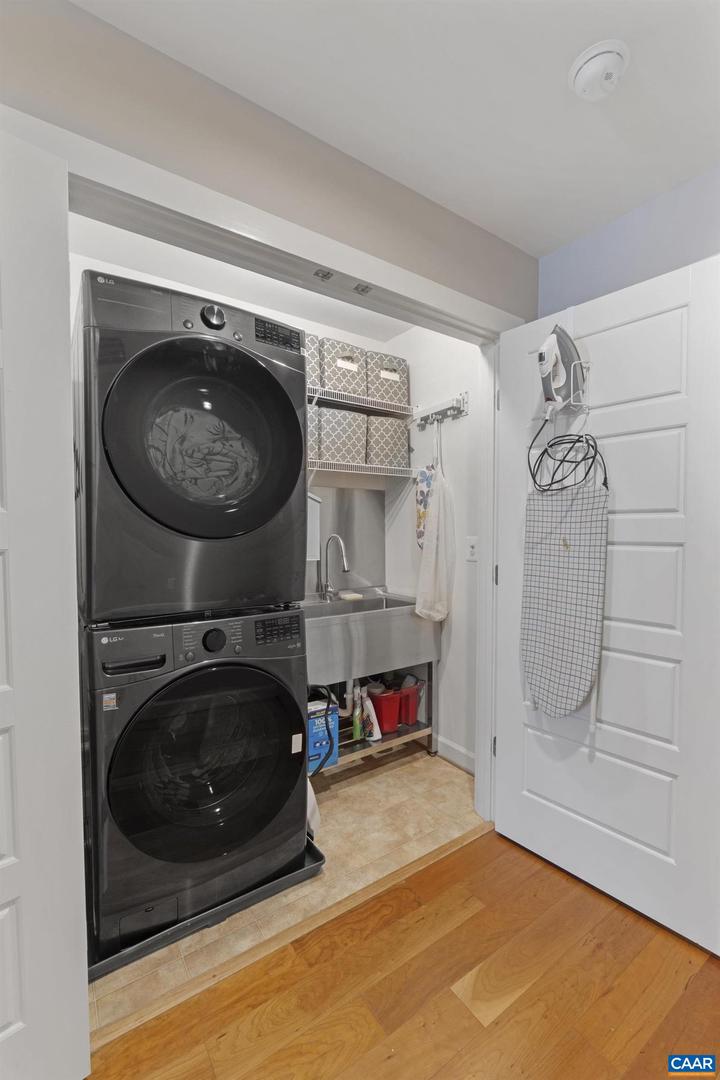 6082 ROTHWELL LN, CROZET, Virginia 22932, 4 Bedrooms Bedrooms, ,2 BathroomsBathrooms,Residential,For sale,6082 ROTHWELL LN,664785 MLS # 664785