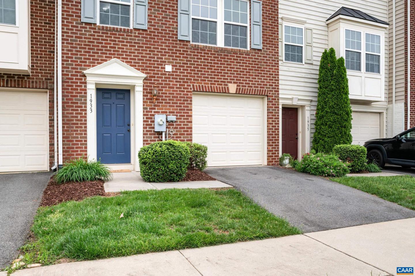 1933 ASHEVILLE DR, CHARLOTTESVILLE, Virginia 22911, 3 Bedrooms Bedrooms, ,2 BathroomsBathrooms,Residential,For sale,1933 ASHEVILLE DR,664788 MLS # 664788