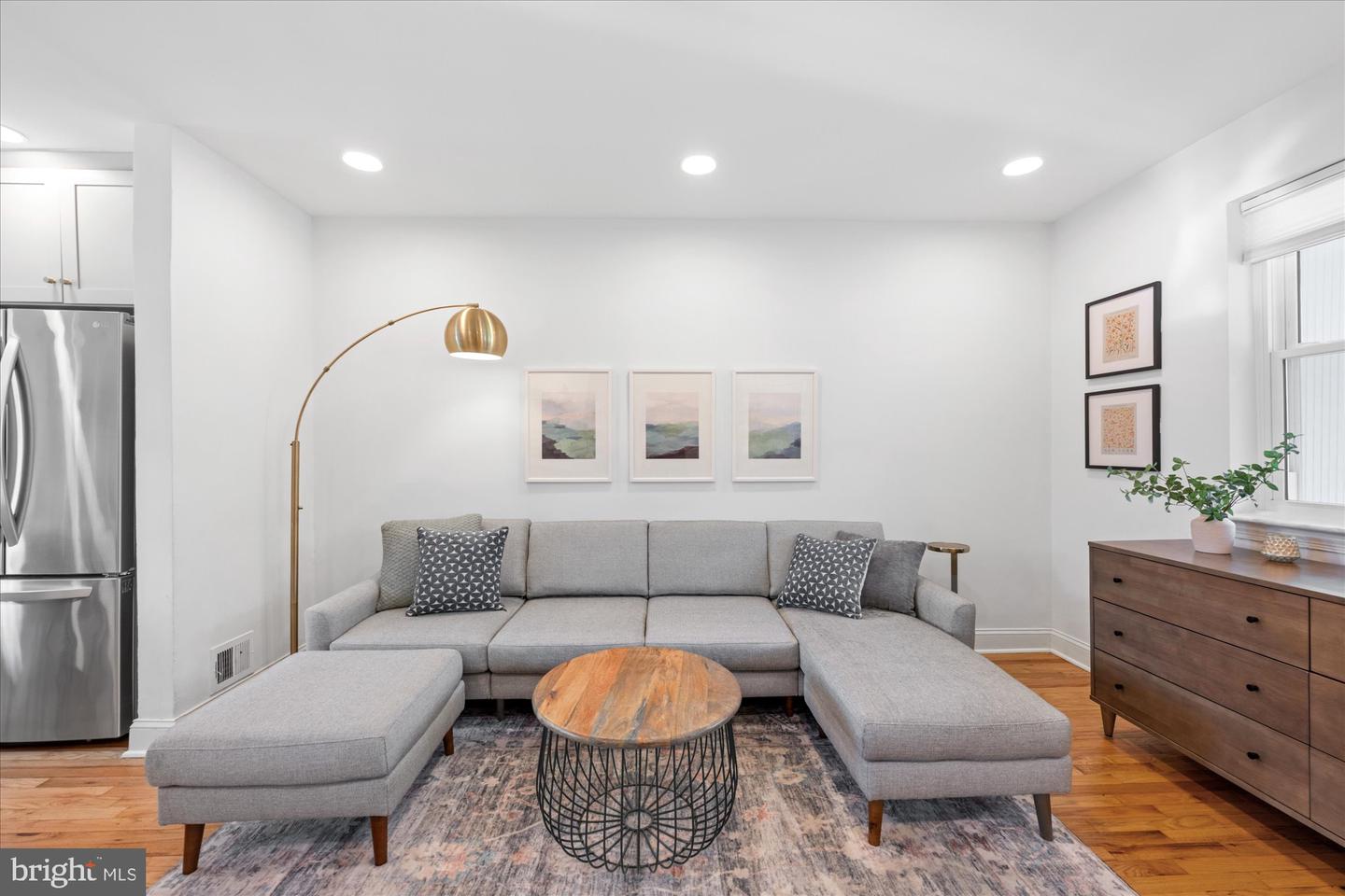 167 WESMOND DR, ALEXANDRIA, Virginia 22305, 3 Bedrooms Bedrooms, ,2 BathroomsBathrooms,Residential,For sale,167 WESMOND DR,VAAX2045572 MLS # VAAX2045572
