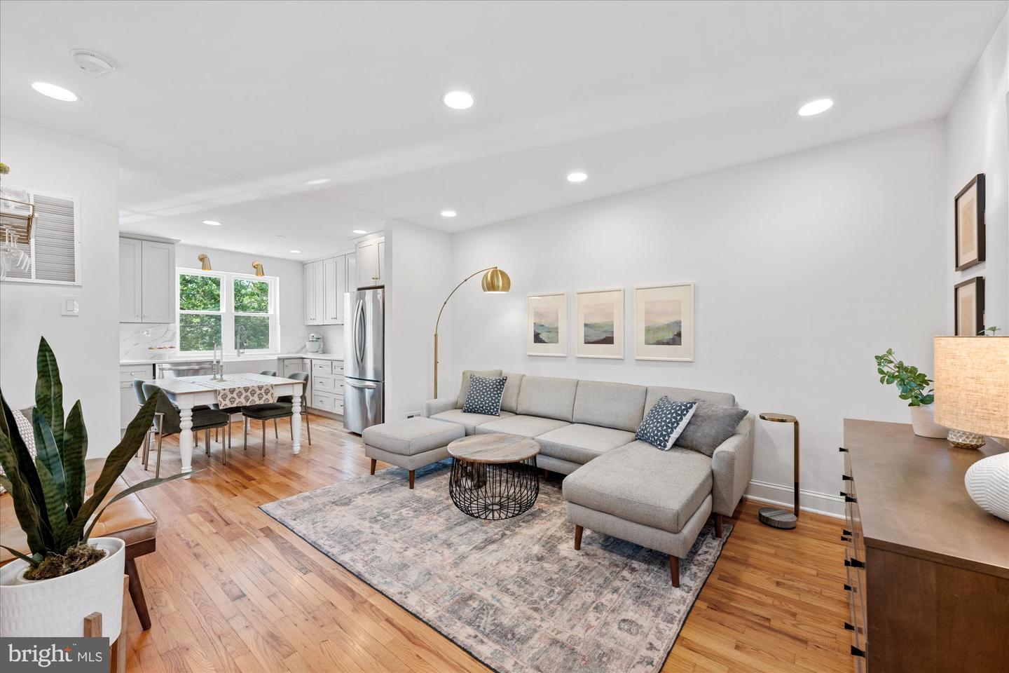 167 WESMOND DR, ALEXANDRIA, Virginia 22305, 3 Bedrooms Bedrooms, ,2 BathroomsBathrooms,Residential,For sale,167 WESMOND DR,VAAX2045572 MLS # VAAX2045572