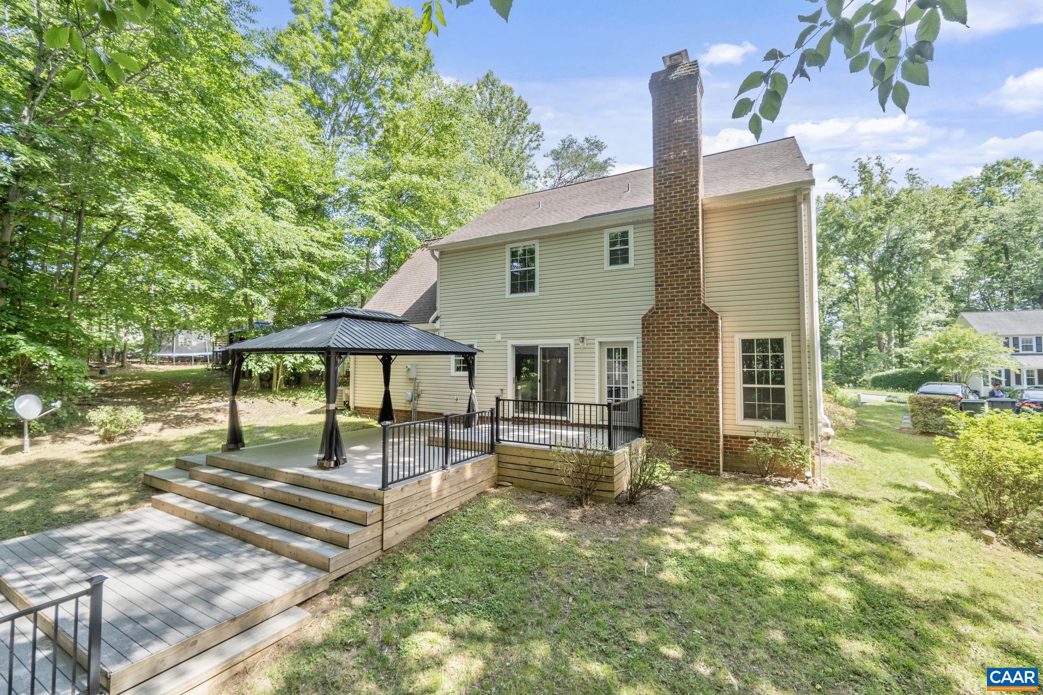 2018 HEATHER GLEN RD, CHARLOTTESVILLE, Virginia 22911, 4 Bedrooms Bedrooms, ,2 BathroomsBathrooms,Residential,2018 HEATHER GLEN,2018 HEATHER GLEN RD,664843 MLS # 664843