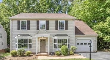 2018 HEATHER GLEN RD, CHARLOTTESVILLE, Virginia 22911, 4 Bedrooms Bedrooms, ,2 BathroomsBathrooms,Residential,2018 HEATHER GLEN,2018 HEATHER GLEN RD,664843 MLS # 664843