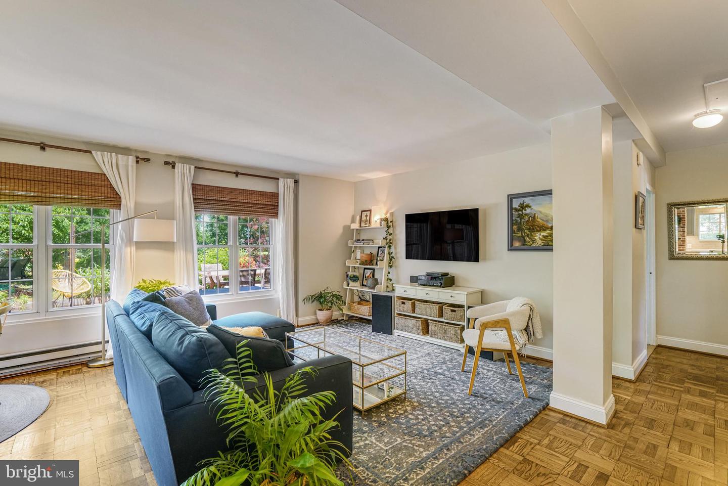 1653 MOUNT EAGLE PL, ALEXANDRIA, Virginia 22302, 3 Bedrooms Bedrooms, ,2 BathroomsBathrooms,Residential,For sale,1653 MOUNT EAGLE PL,VAAX2045574 MLS # VAAX2045574